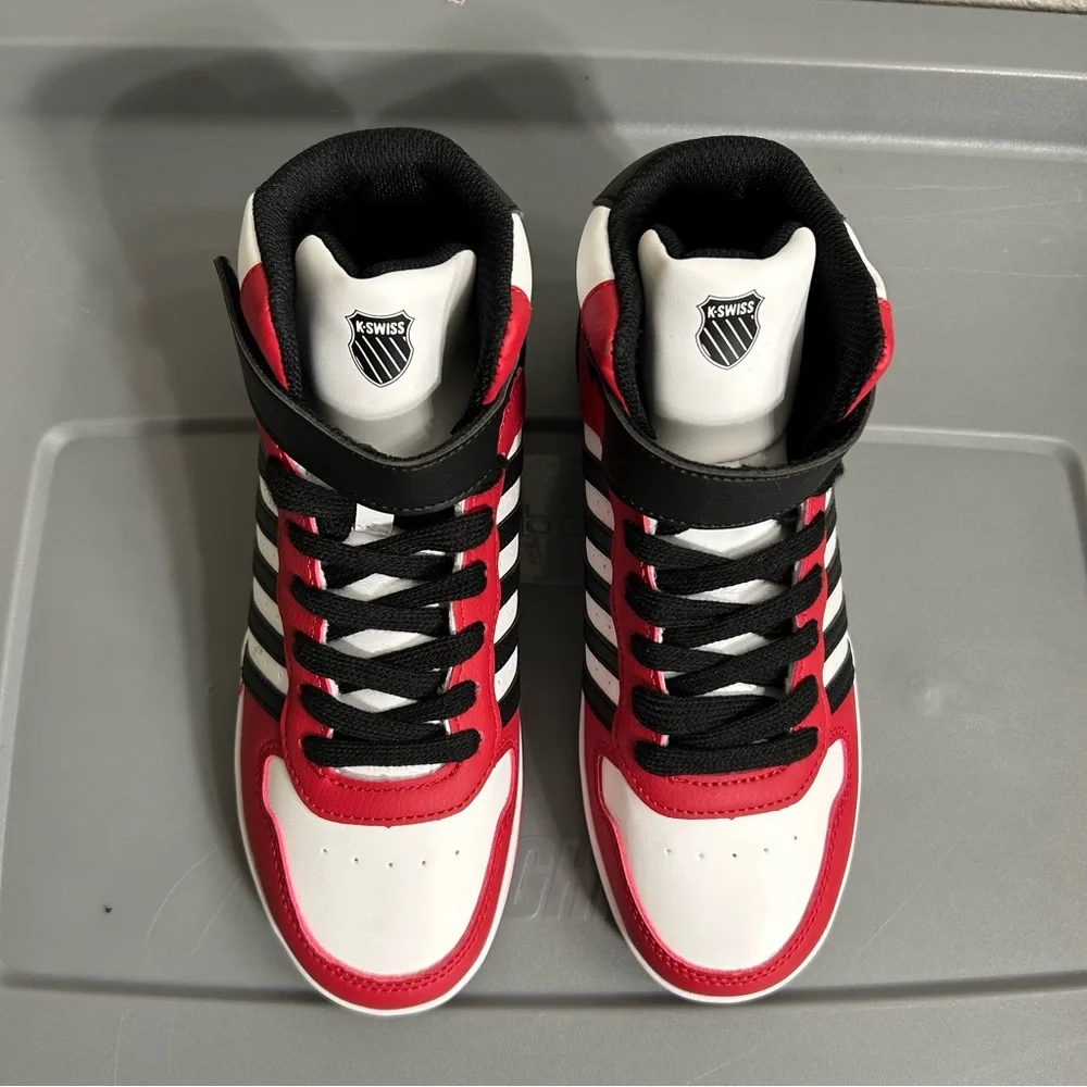 Brand New K-SWISS Sneakers